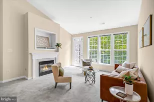 12170 Abington Hall Pl, Reston, VA 20190 - Photo 7
