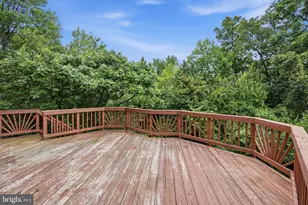 13222 Goose Pond Ln, Fairfax, VA 22033 - Photo 19