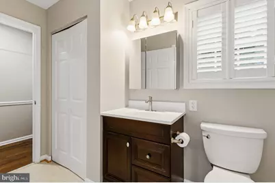 9201 Beachway Lane, Springfield, VA 22153 - Photo 11