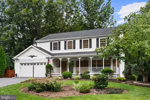 9201 Beachway Ln, Springfield, VA 22153 - Photo 1