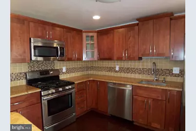 9033 Lee Highway, Fairfax, VA 22031 - Photo 15