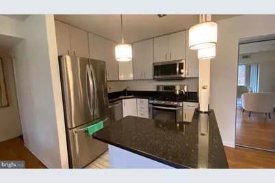 7829 Enola Street #101, McLean, VA 22102 - Photo 5