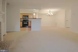 3801 Ridge Knoll Ct, Fairfax, VA 22033 - Photo 9