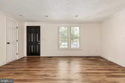 6026 Buttercup Court, Alexandria, VA 22310 - Photo 5