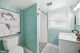 6426 Carriage Dr, Alexandria, VA 22310 - Photo 7