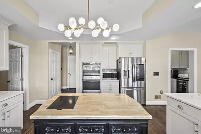 615 Nalls Farm Way, Great Falls, VA 22066 - Photo 51