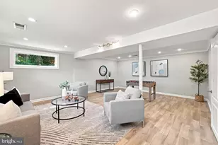 8926 Cromwell Dr, Springfield, VA 22151 - Photo 5