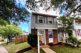 8541 Blue Rock Ln, Lorton, VA 22079 - Photo 3