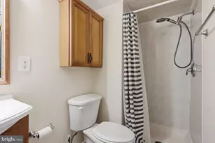 8747 Arley Dr, Springfield, VA 22153 - Photo 31