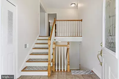8747 Arley Drive, Springfield, VA 22153 - Photo 5