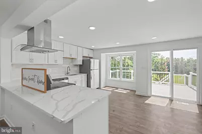 13803 Laura Ratcliff Court, Centreville, VA 20121 - Photo 7