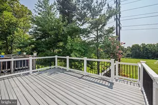 13803 Laura Ratcliff Ct, Centreville, VA 20121 - Photo 37