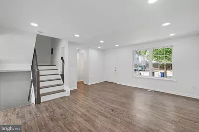 13803 Laura Ratcliff Court, Centreville, VA 20121 - Photo 5