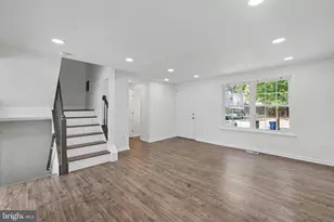 13803 Laura Ratcliff Ct, Centreville, VA 20121 - Photo 5