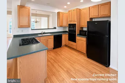 8646 Royal Worcester Lane, Fairfax, VA 22031 - Photo 7