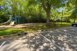 8646 Royal Worcester Ln, Fairfax, VA 22031 - Photo 35