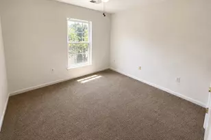 8646 Royal Worcester Ln, Fairfax, VA 22031 - Photo 23