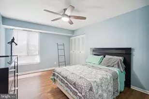 7804 Dassett Ct, Annandale, VA 22003 - Photo 9