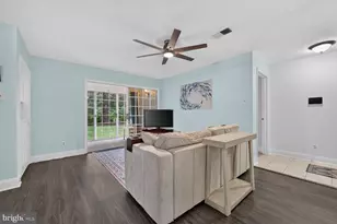 12103 Green Ledge Ct, Fairfax, VA 22033 - Photo 5