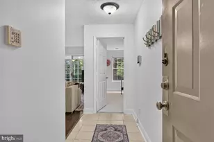12103 Green Ledge Ct, Fairfax, VA 22033 - Photo 3