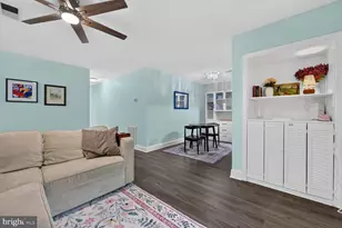 12103 Green Ledge Ct, Fairfax, VA 22033 - Photo 7