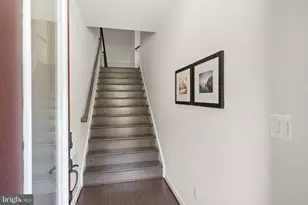 4550 Plateau Dr, Fairfax, VA 22030 - Photo 7