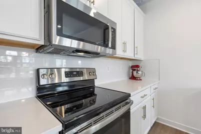 12880 Mosaic Park Way #1-B, Herndon, VA 20171 - Photo 7