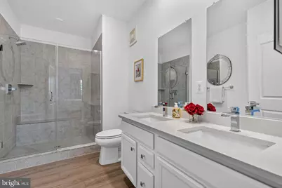 12880 Mosaic Park Way #1-B, Herndon, VA 20171 - Photo 17