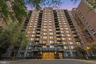 2451 Midtown Ave, Alexandria, VA 22303 - Photo 1