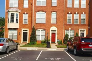 2390 Woodland Pond Ln, Herndon, VA 20171 - Photo 1