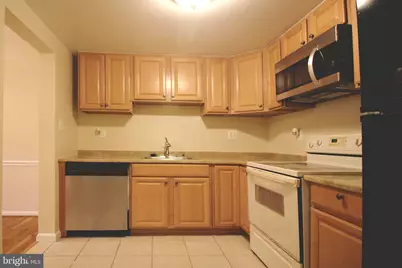 316 Cherry Court, Herndon, VA 20170 - Photo 7