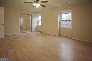 316 Cherry Ct, Herndon, VA 20170 - Photo 13