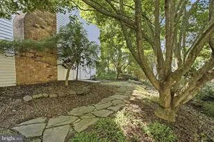 5500 Corot Ct, Fairfax, VA 22032 - Photo 35