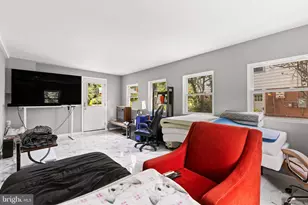 4951 Roslyn Rd, Annandale, VA 22003 - Photo 27