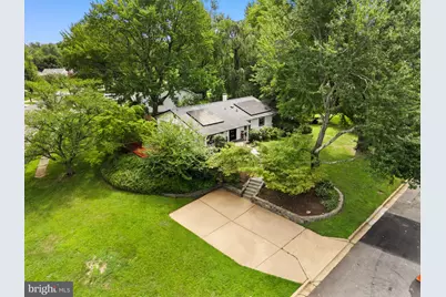 4951 Roslyn Road, Annandale, VA 22003 - Photo 3