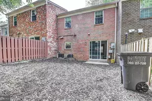 2226 Gunsmith Square, Reston, VA 20191 - Photo 17