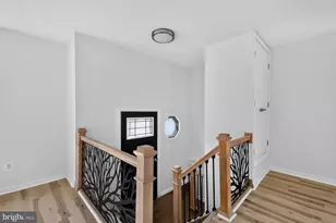 7608 Devries Dr, Lorton, VA 22079 - Photo 3