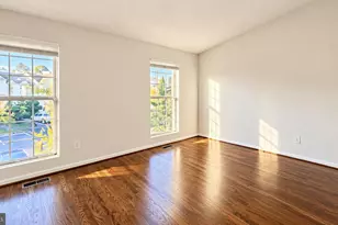 3095 McGrane Ct, Herndon, VA 20171 - Photo 13