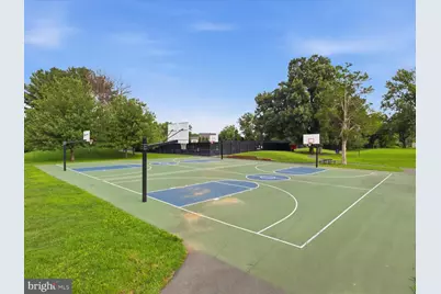 7211 Vistas Lane, McLean, VA 22101 - Photo 39