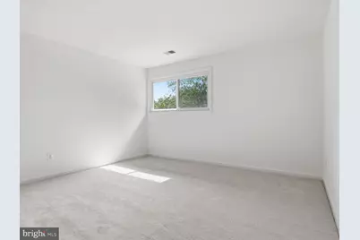 7211 Vistas Lane, McLean, VA 22101 - Photo 27