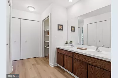 7211 Vistas Lane, McLean, VA 22101 - Photo 21