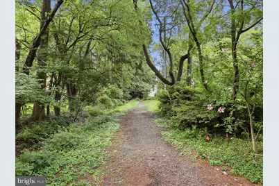 7211 Vistas Lane, McLean, VA 22101 - Photo 35