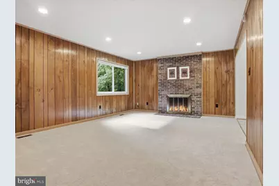 7211 Vistas Lane, McLean, VA 22101 - Photo 15