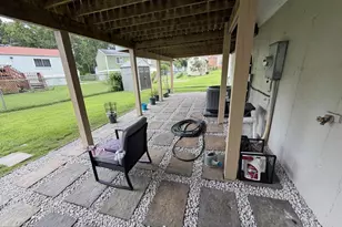8107 Brown Ct, Alexandria, VA 22306 - Photo 25