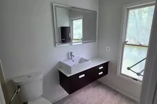 12501 Cross Country Ln, Reston, VA 20191 - Photo 9
