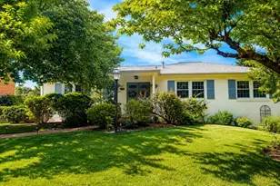 6126 Redwood Ln, Alexandria, VA 22310 - Photo 1
