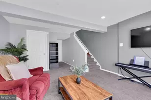 8544 Blue Rock Ln, Lorton, VA 22079 - Photo 17