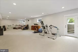 6619 Byrnes Dr, McLean, VA 22101 - Photo 41