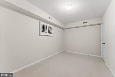 7337 Hooking Road, McLean, VA 22101 - Photo 13