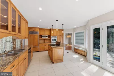 7337 Hooking Road, McLean, VA 22101 - Photo 21